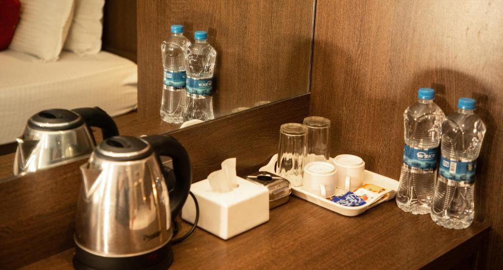 Hotel Express Inn Executive Room 18