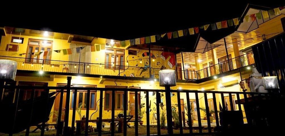 The Hosteller Bir