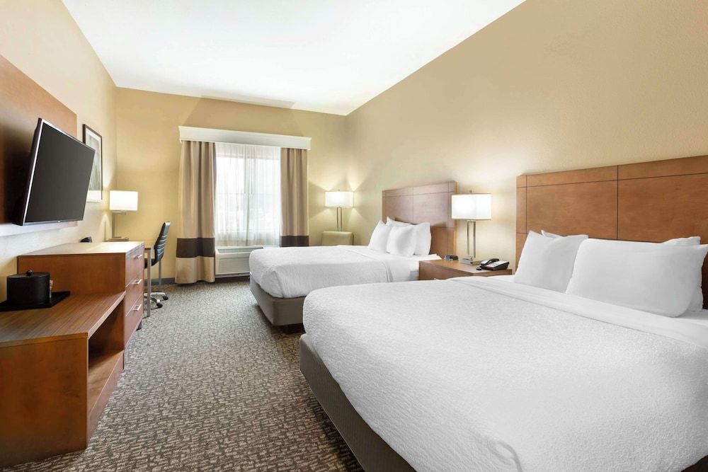 Best Western Plus Surprise-Phoenix NW Standard Room, 2 Queen Beds, Non Smoking, Refrigerator & Microwave