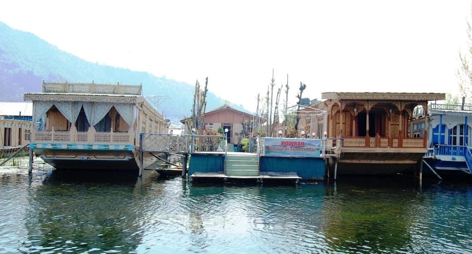 undefined Howrah Houseboat 3