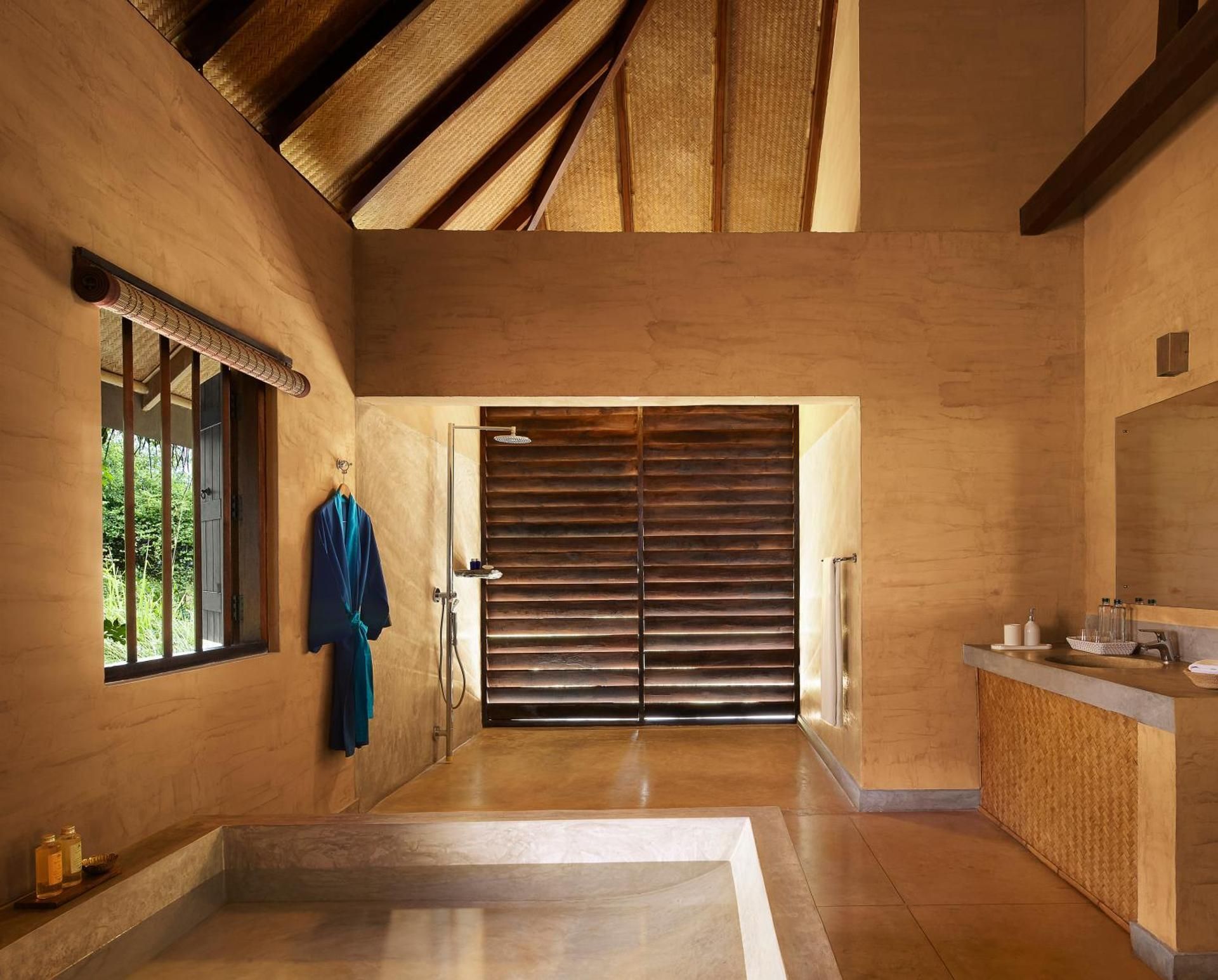 Garden Dwelling with Pool