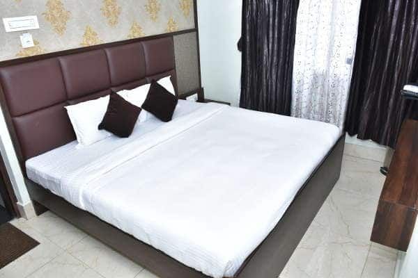 Hotel Daftari Palace Executive Room 3