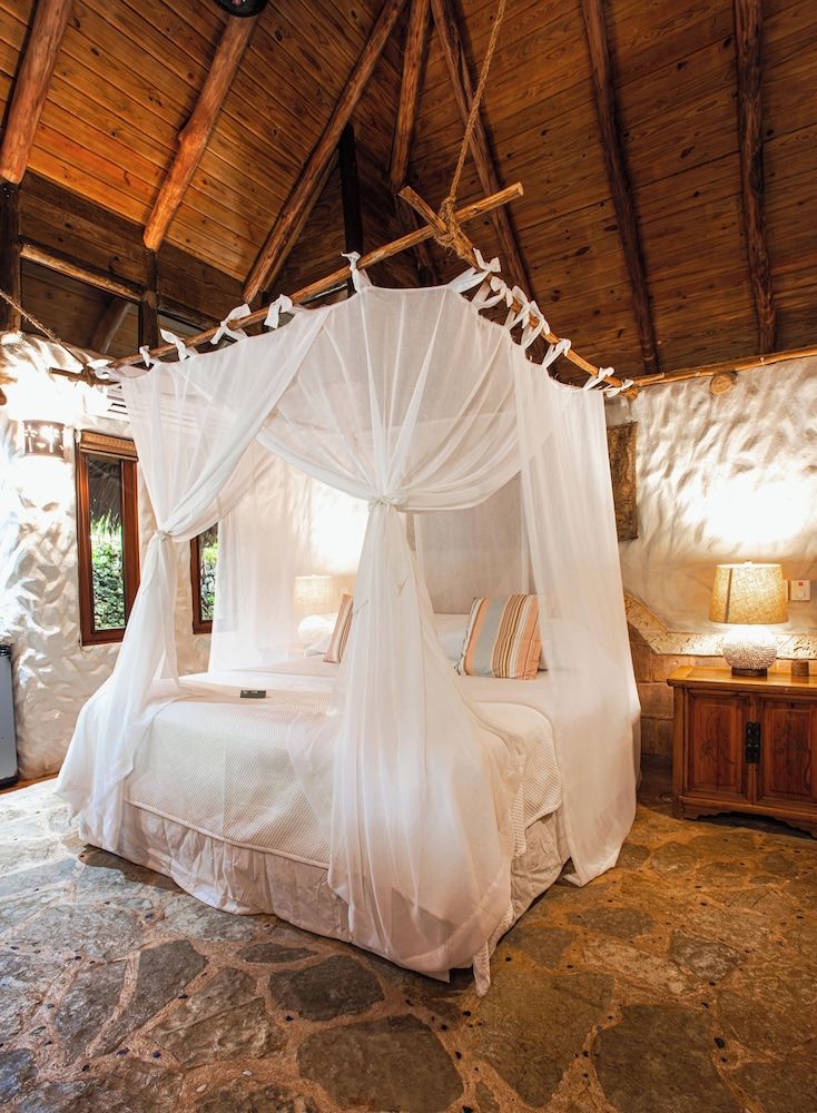 Natura Cabana Boutique Hotel & Spa by Mint Basic Room, 1 King Bed