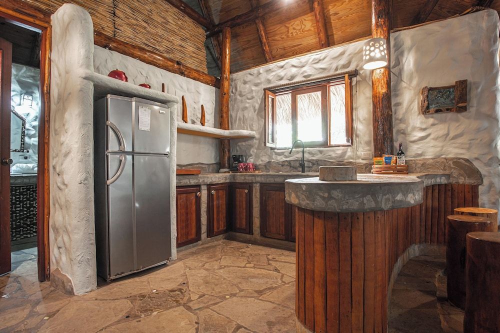 Natura Cabana Boutique Hotel & Spa by Mint Family Bungalow 11