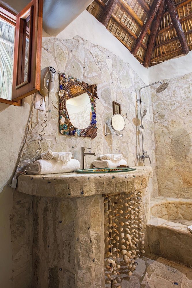 Natura Cabana Boutique Hotel & Spa by Mint Superior Bungalow, 2 Bedrooms 13