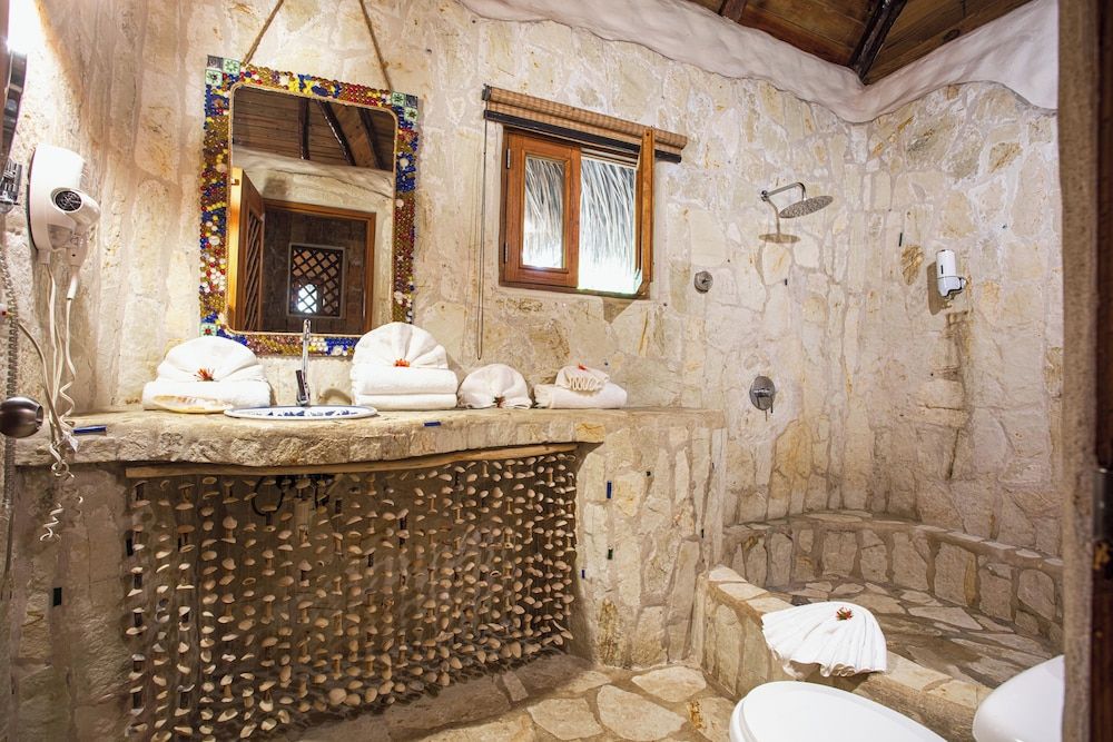 Natura Cabana Boutique Hotel & Spa by Mint Family Bungalow 10