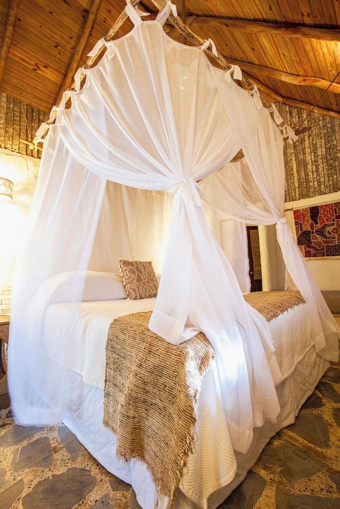 Natura Cabana Boutique Hotel & Spa by Mint Superior Bungalow, 2 Bedrooms 8