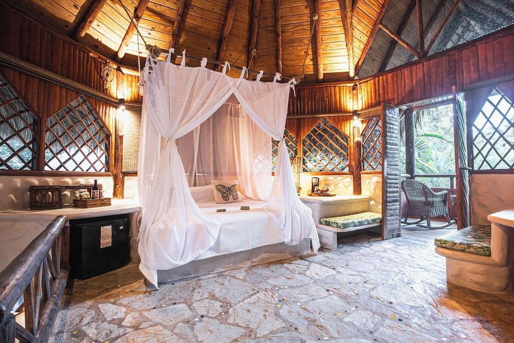 Natura Cabana Boutique Hotel & Spa by Mint Basic Room, 1 King Bed 2