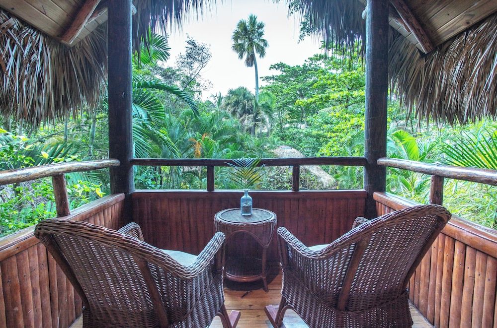 Natura Cabana Boutique Hotel & Spa by Mint Basic Room, 1 King Bed 3