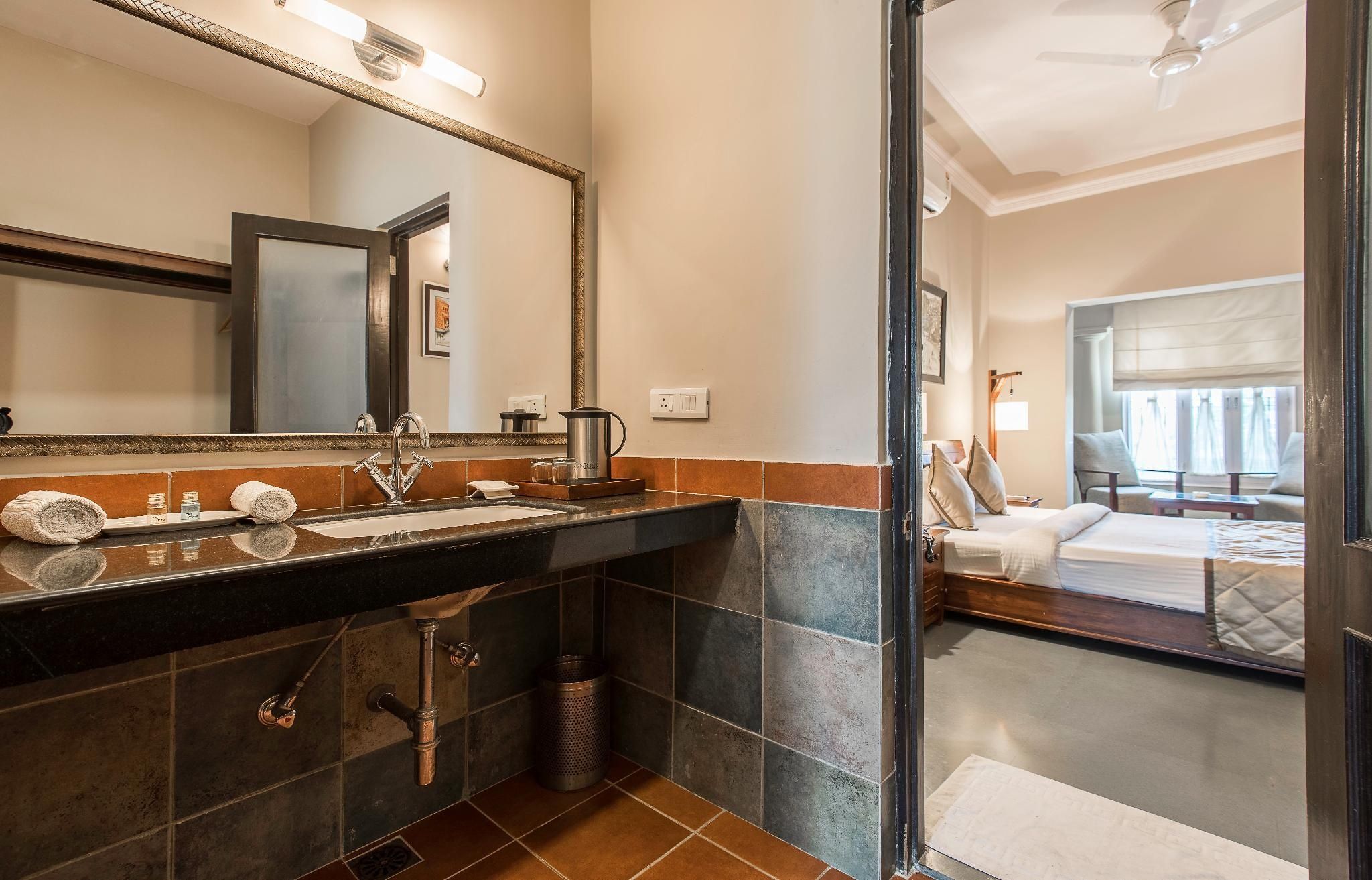 Zade House Deluxe Double Room 3