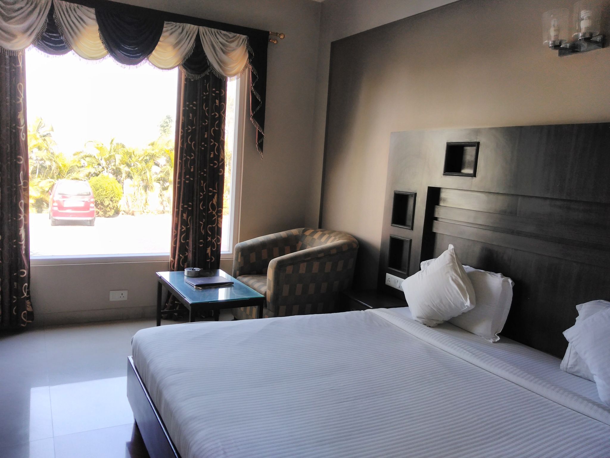 Tahiti Resorts Premium Room 3