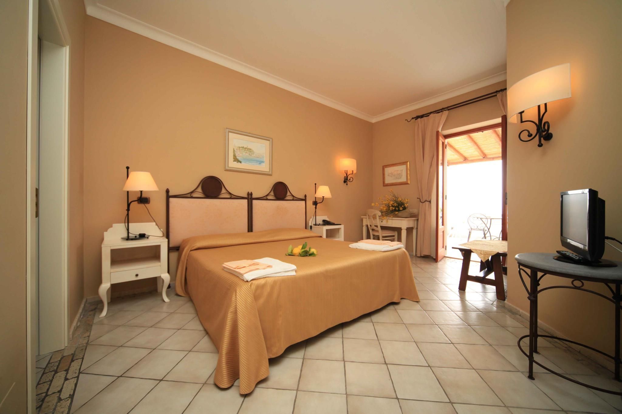 Superior Double Room with Sea View