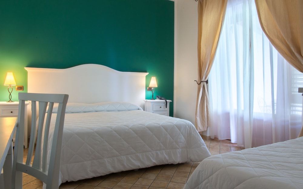 Comfort Double or Twin Room, Terrace, Garden View