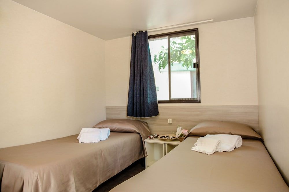 Happy Village & Camping Economy Bungalow (2-3 Adults) 2