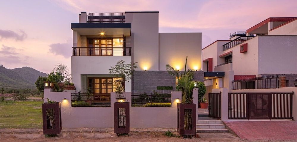 undefined Pravas by Vista Rooms