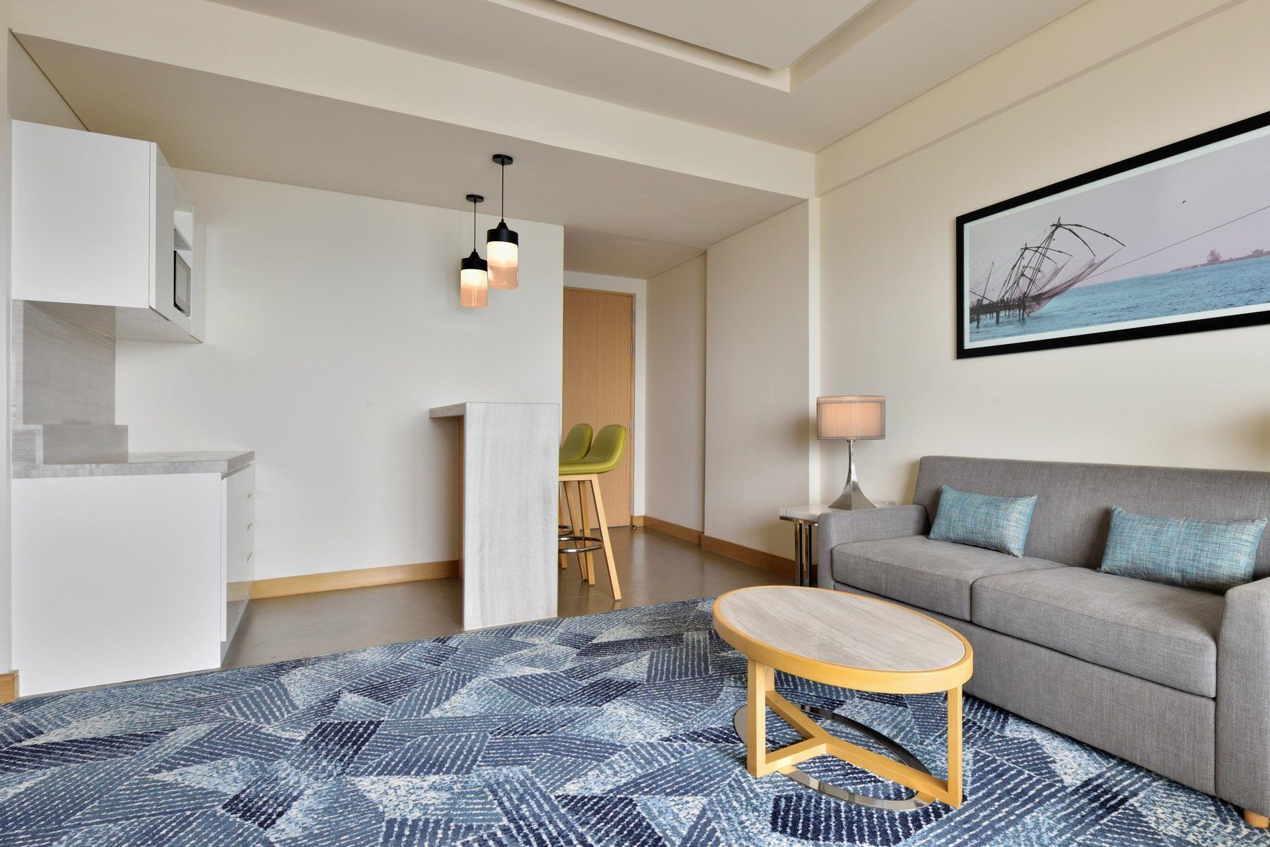 Deluxe Suite - Living Room