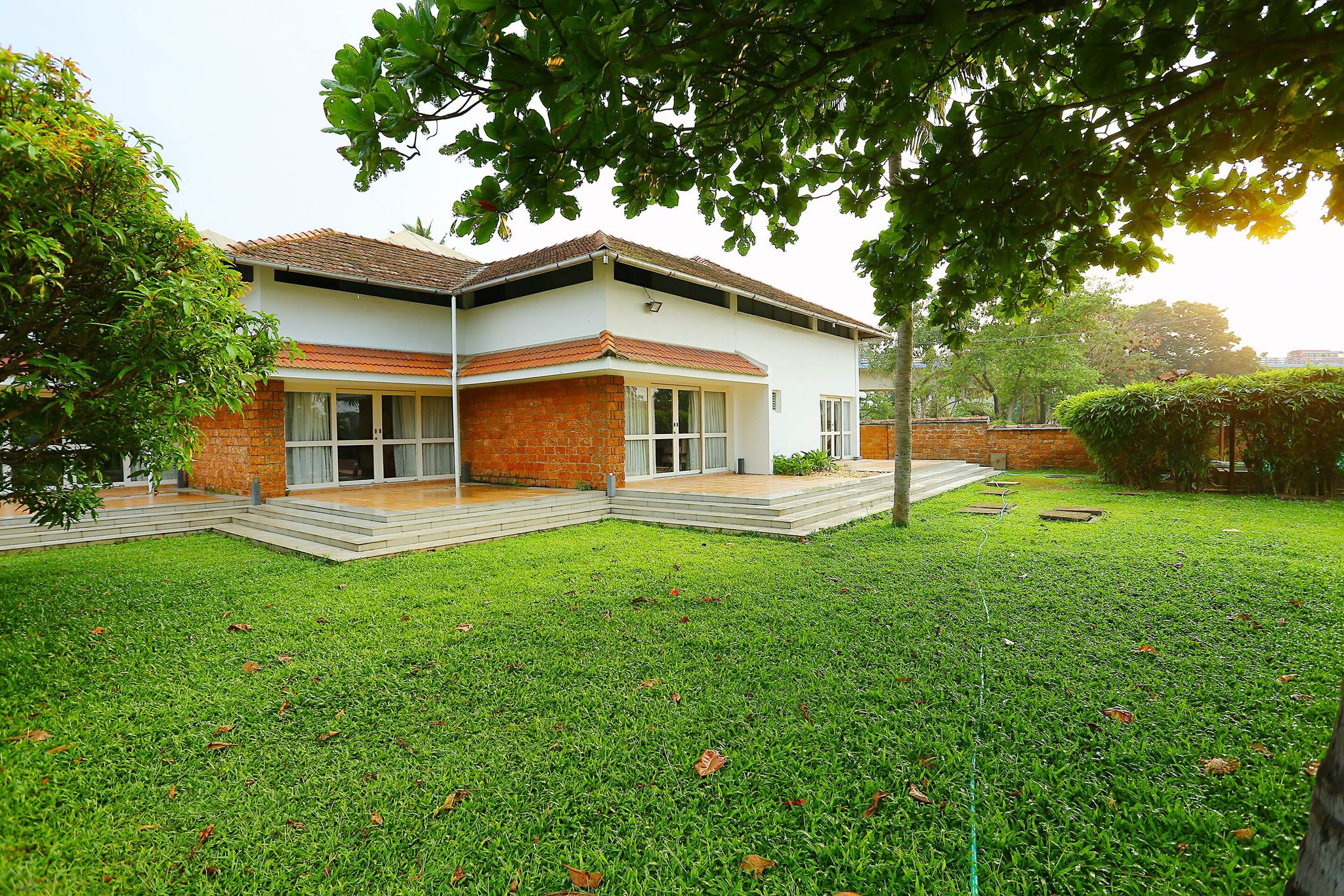 undefined Super Townhouse Island Inn