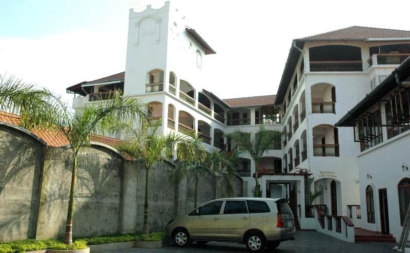 Hotel Exterior