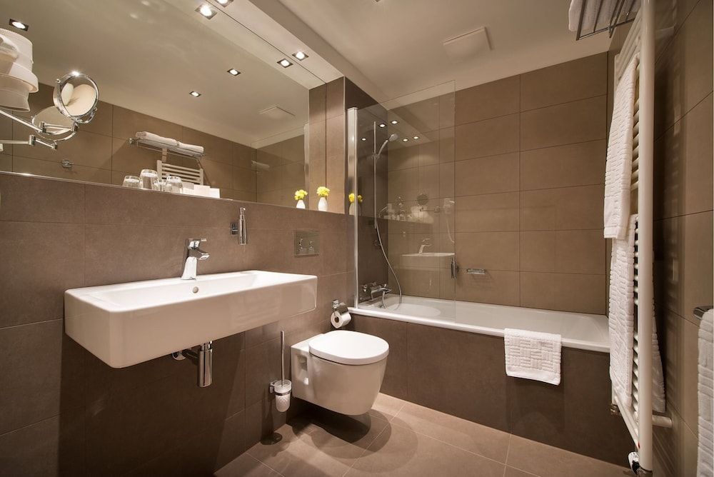 EA Embassy Prague Hotel Standard Double or Twin Room 9