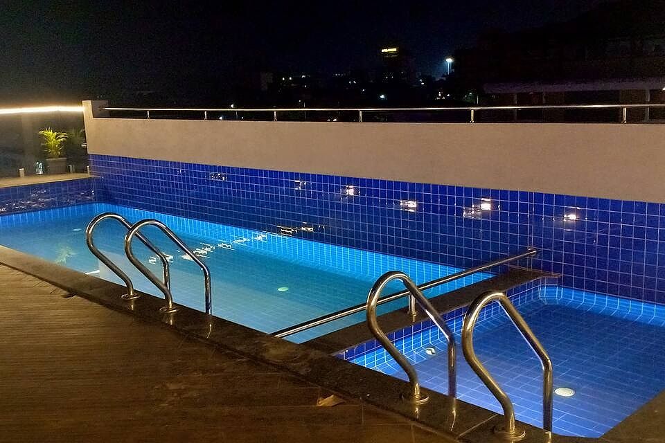 undefined Cosmique Clarks Inn Suites 4