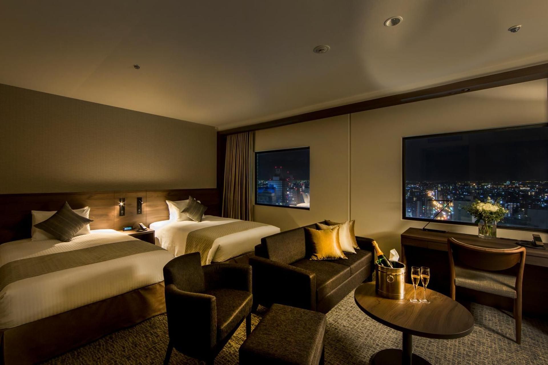 Premium Twin Room - Non-Smoking