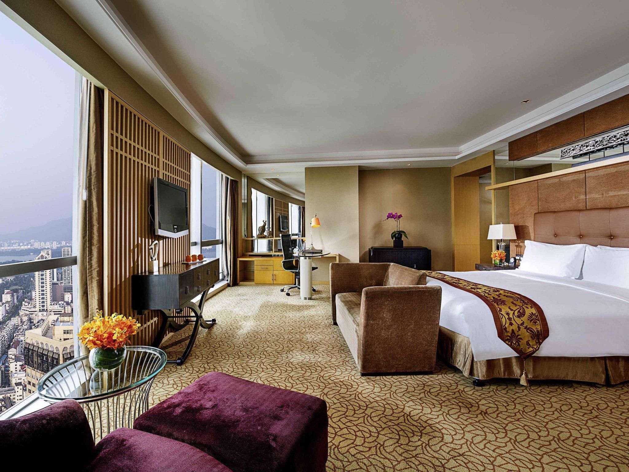 Prestige Suite