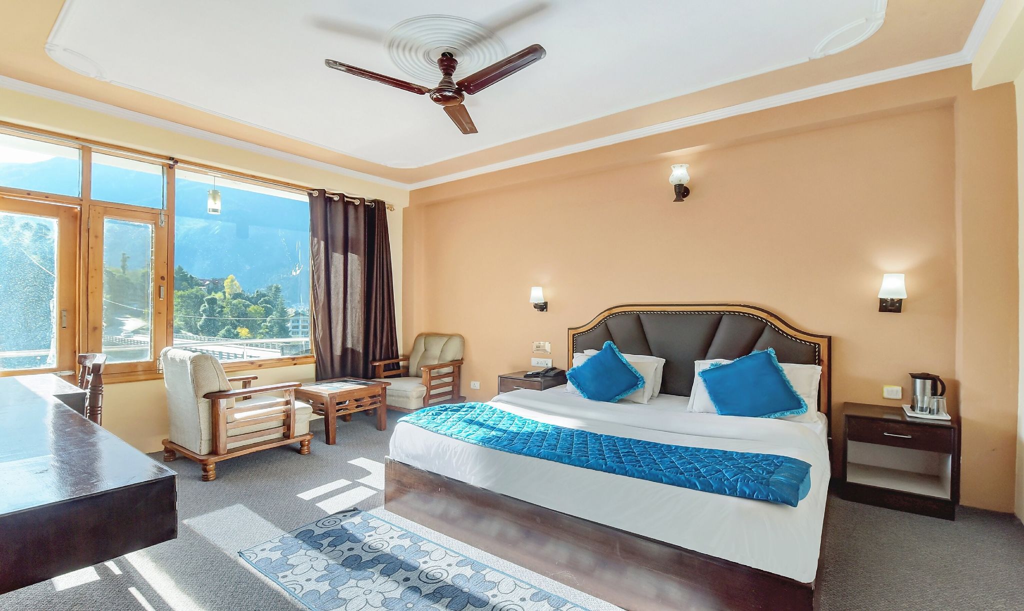 Hotel Manali Paradise