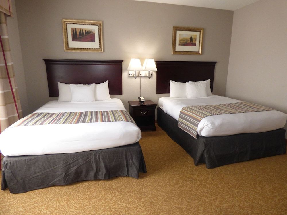Room, 2 Queen Beds, Non Smoking