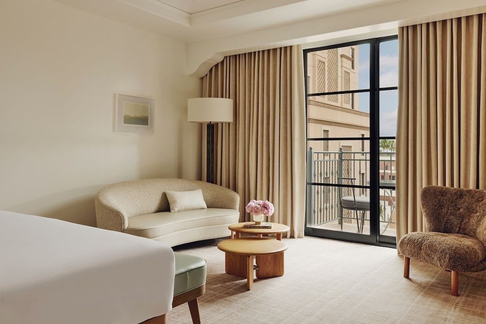 Balcony Room