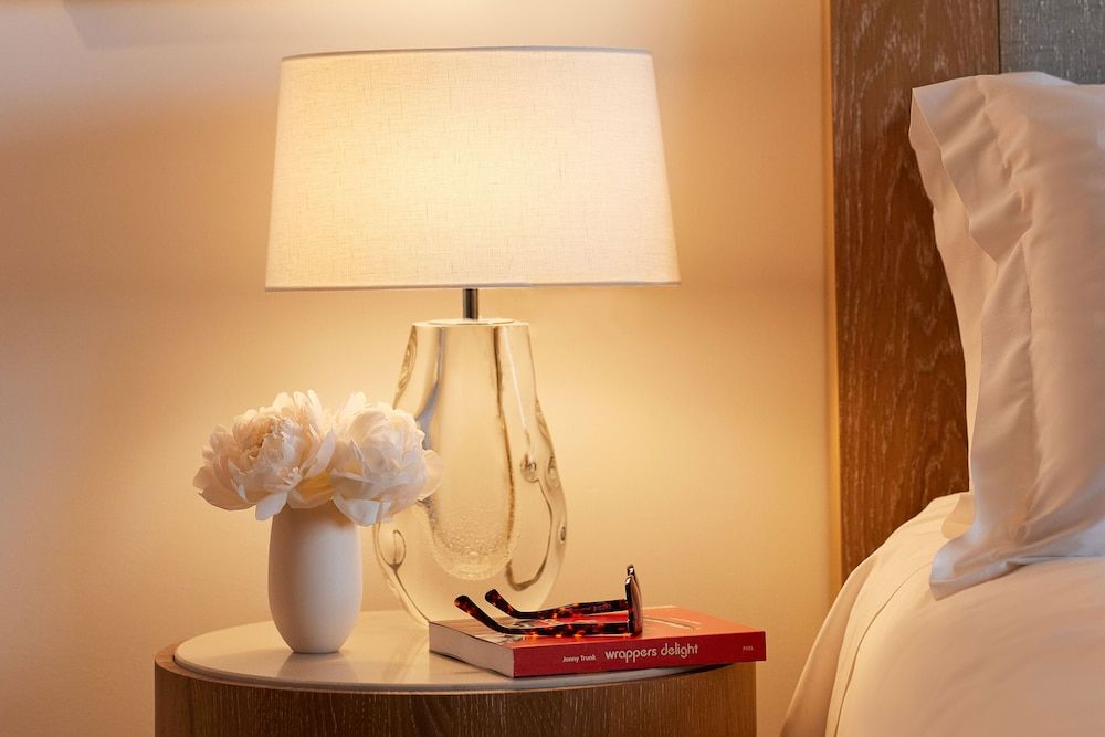 The Maybourne Beverly Hills, Maybourne Superior Two Queen Room 4