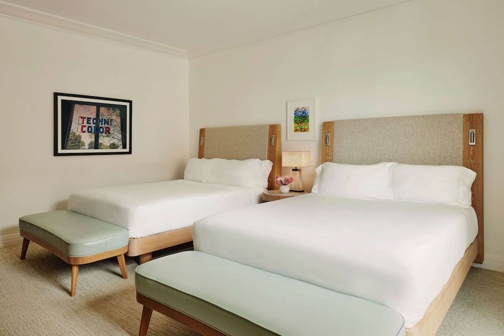 The Maybourne Beverly Hills, Maybourne Superior Two Queen Room