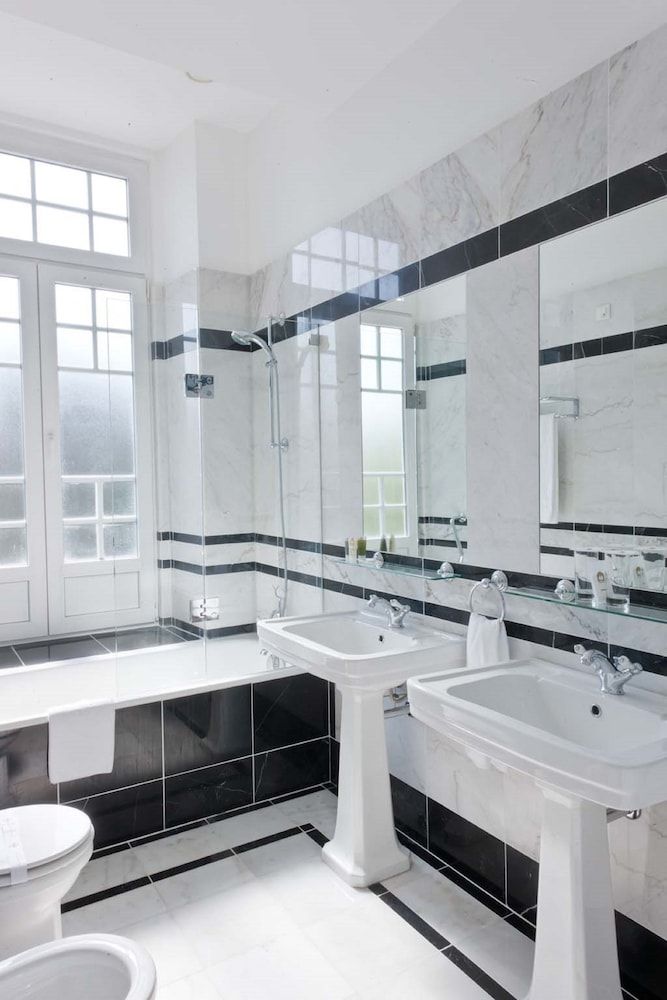 Curia Palace Hotel & Spa Classic Double or Twin Room (+ Extra Bed) 10