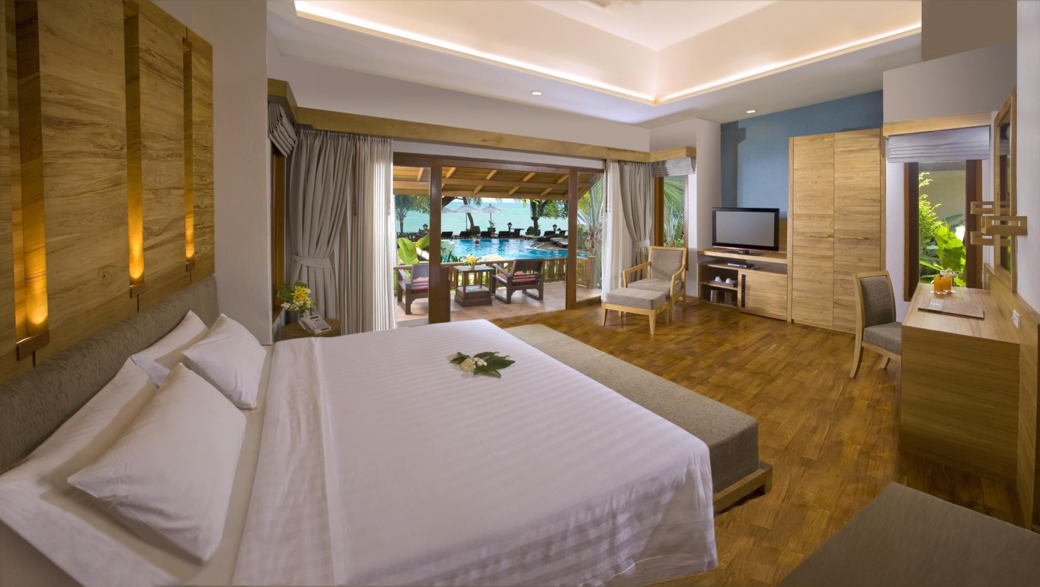 undefined Thai House Beach Resort 5