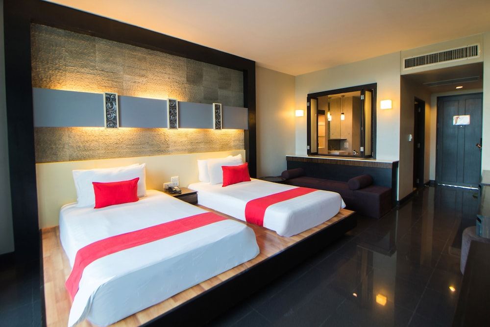 Standard Twin Room, Partial Sea View