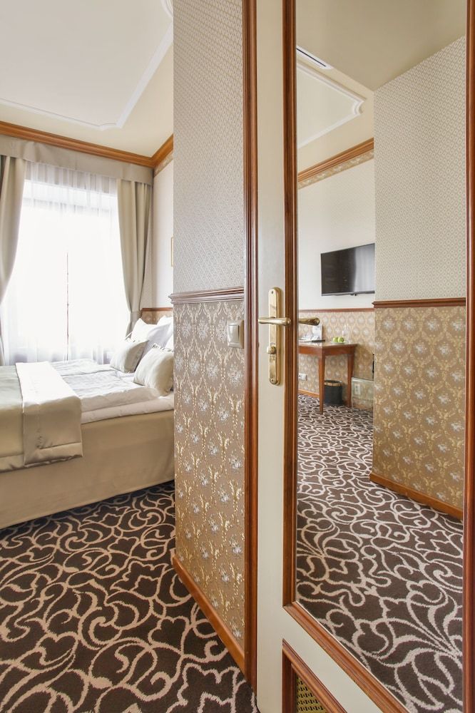 Chateau St Havel Deluxe Double Room, 1 Double Bed 5