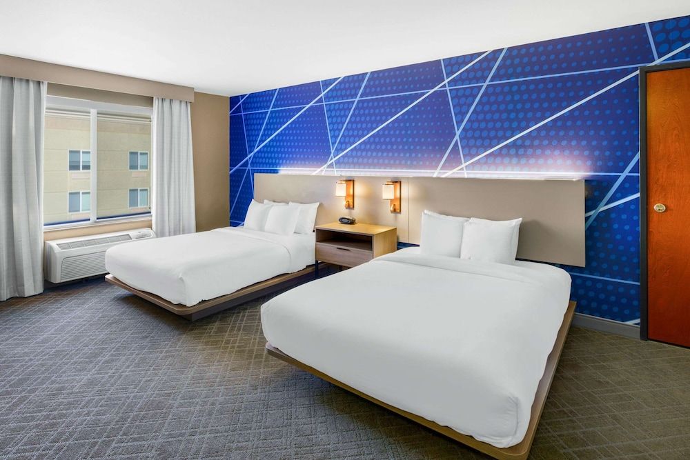 Suite, Multiple Beds, Accessible, Non Smoking
