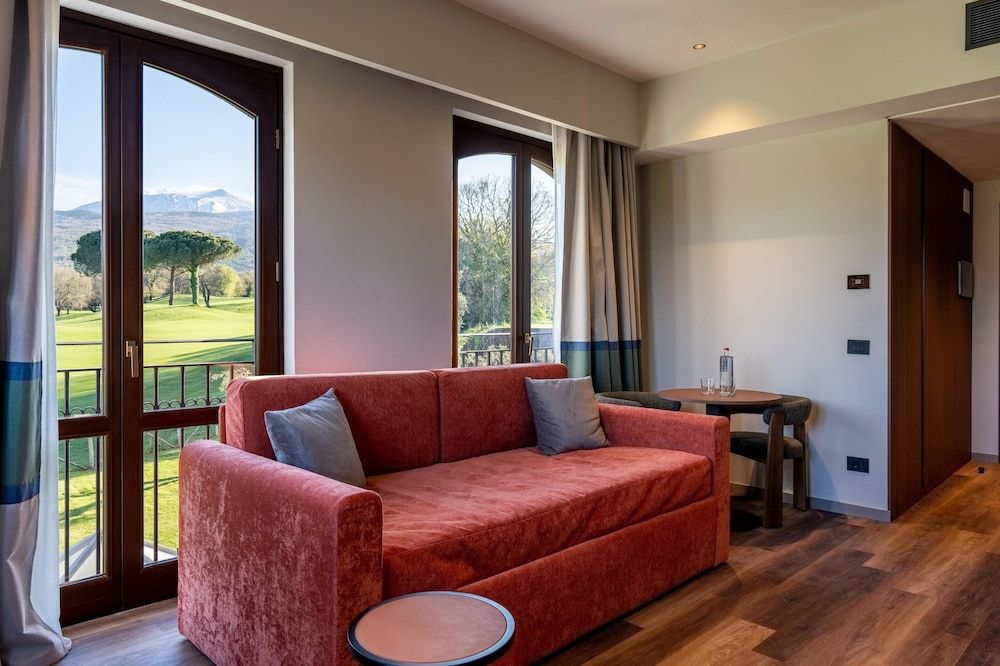 Picciolo Etna Golf Resort & Spa, Curio Collection by Hilton Suite, 1 Bedroom 6