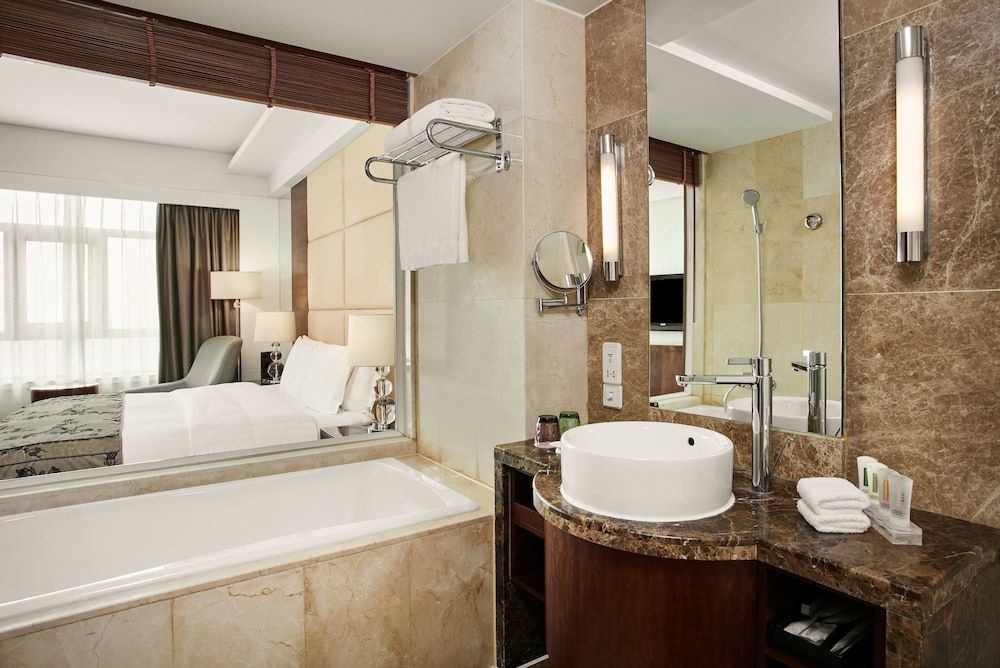 Crowne Plaza Beijing International Airport by IHG Standard Room 10