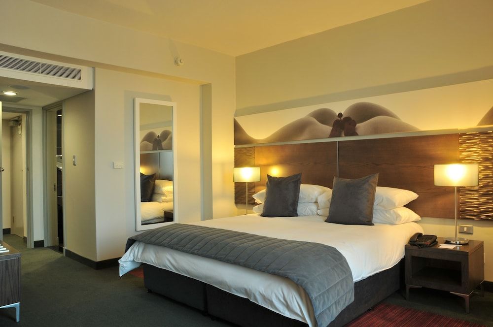 undefined Southern Sun Rosebank, Johannesburg 10