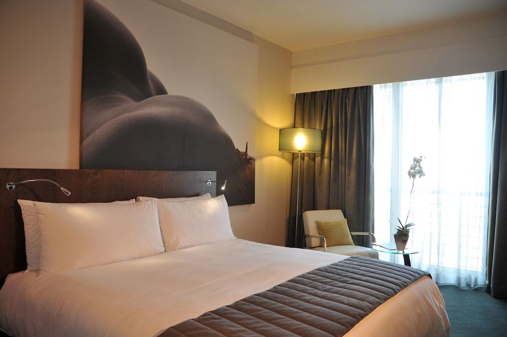 undefined Southern Sun Rosebank, Johannesburg 5