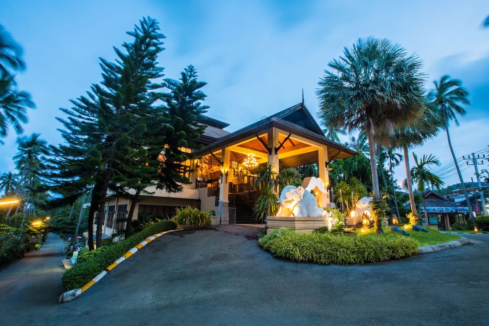 undefined The Fair House Beach Resort & Hotel 10