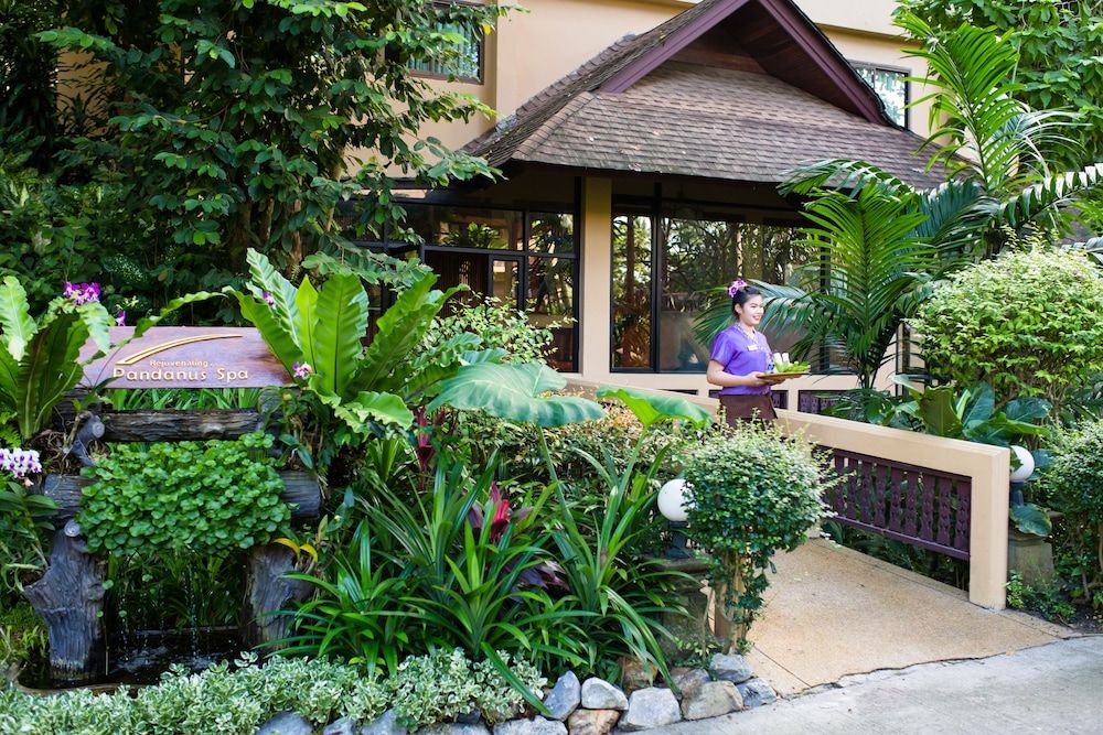 undefined The Fair House Beach Resort & Hotel 4