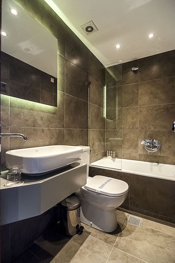 Fedriades Delphi Hotel Double or Twin Room with Balcony 6