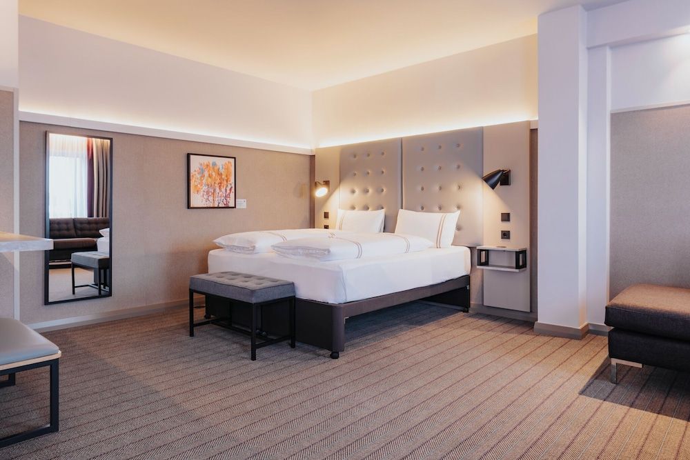 undefined Premier Inn Köln City Mediapark 2