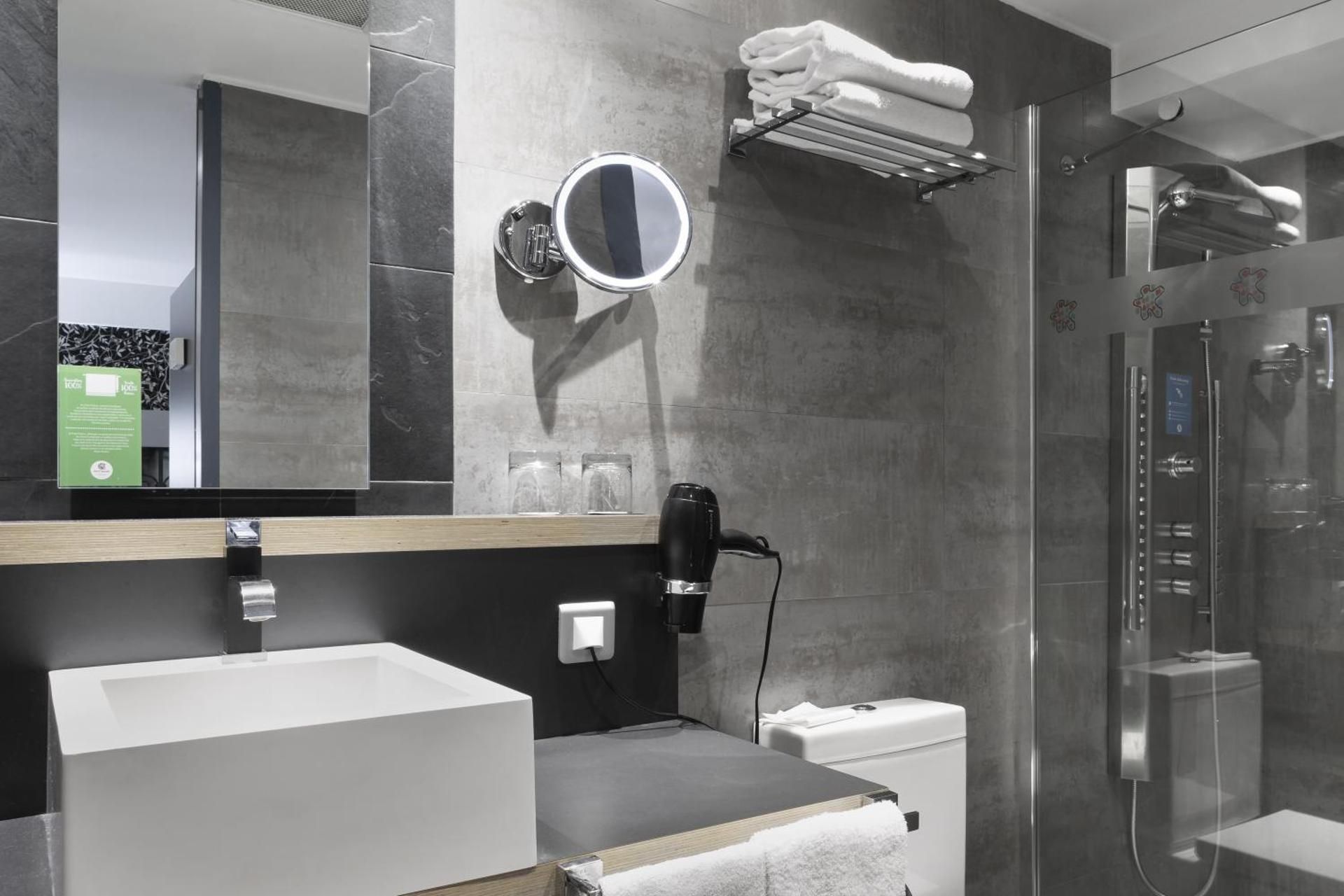 undefined Petit Palace Plaza Mayor 7