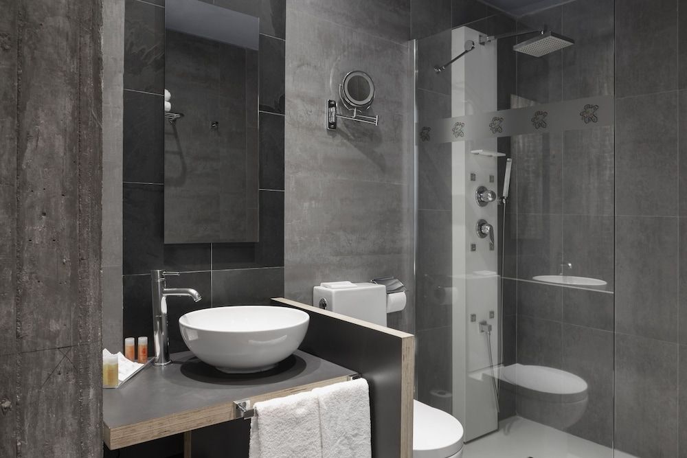 Petit Palace Plaza Mayor Standard Double Room 4