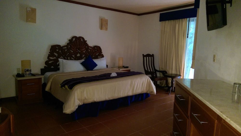Ecotel Quinta Regia Executive Room, 1 King Bed 4