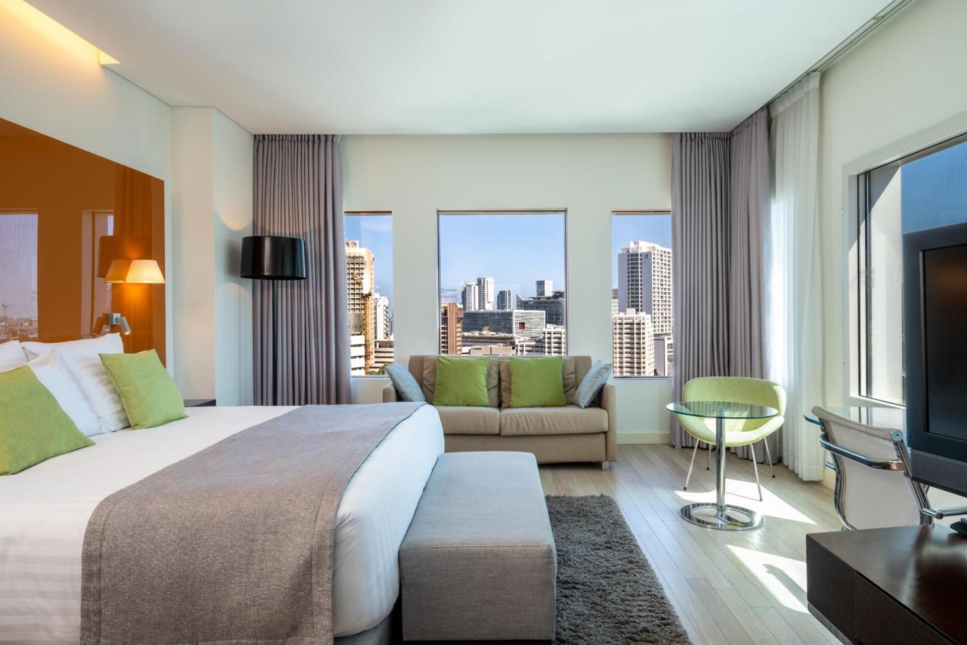 1 King Premium City View