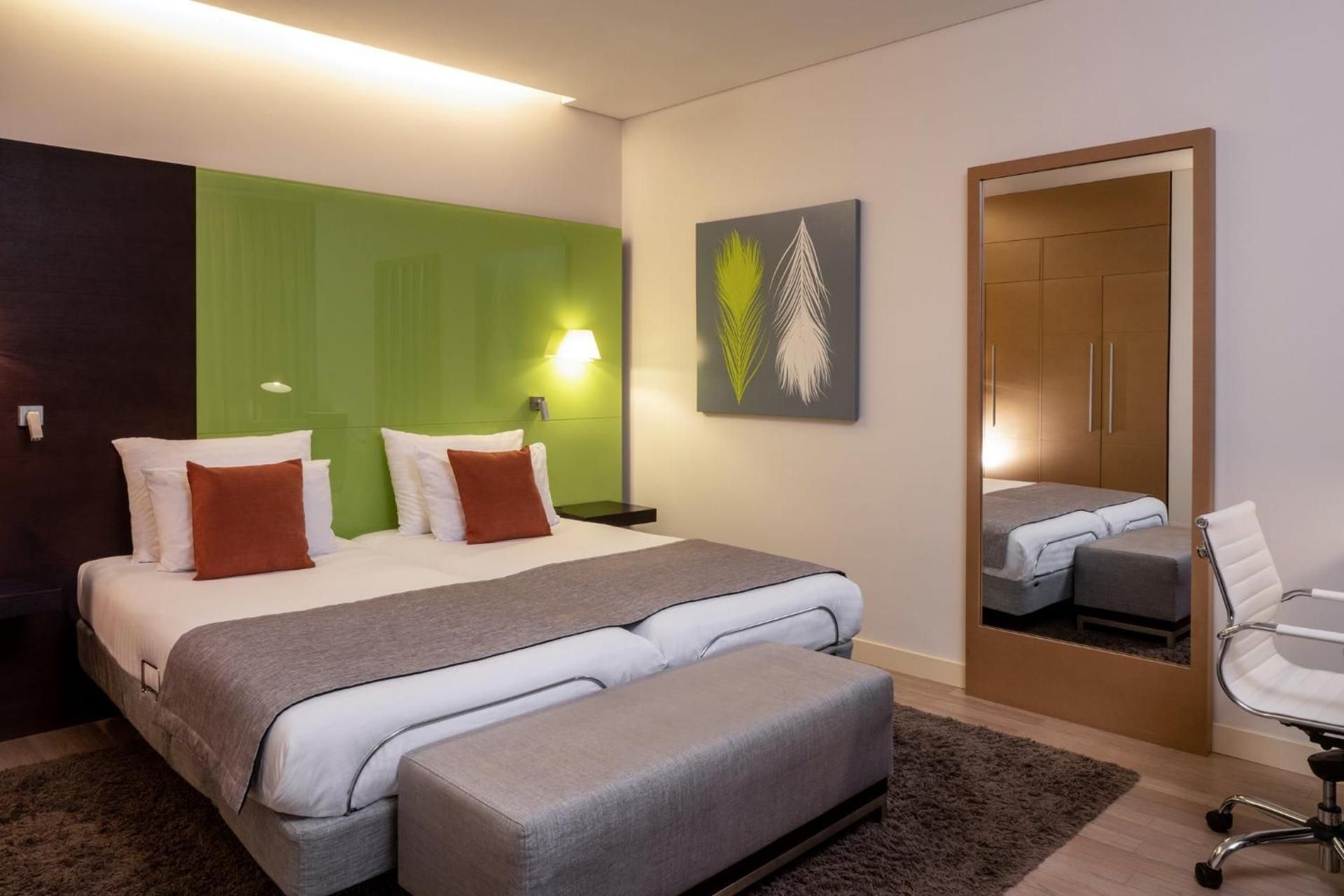 2 Twin Beds Standard High Floor