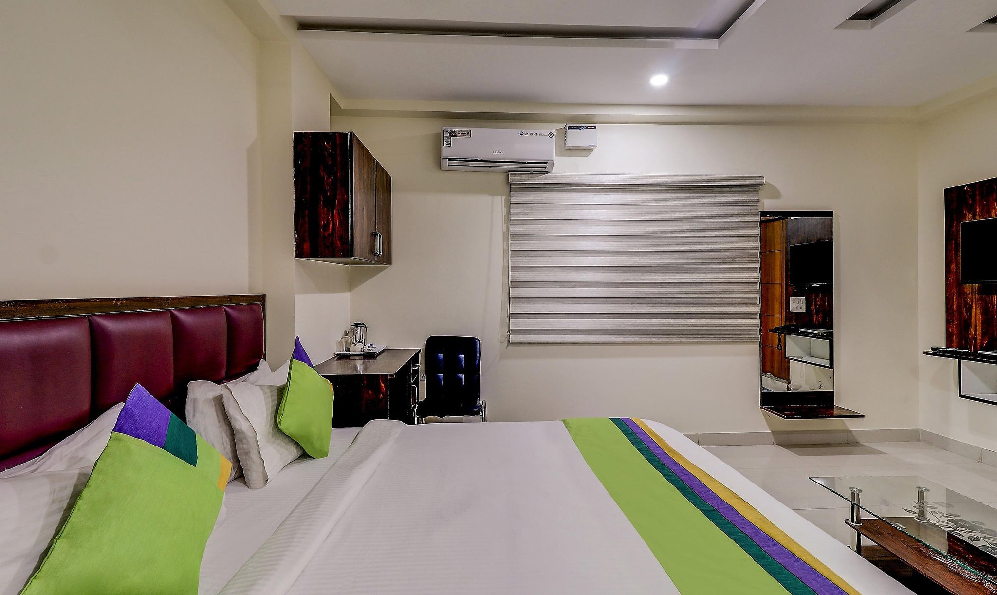 Itsy Hotels Kozy Rooms Standard Double Room 4